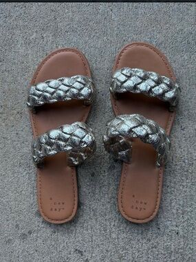 A New Day Gold Braided Sandals, size 7, EUC,